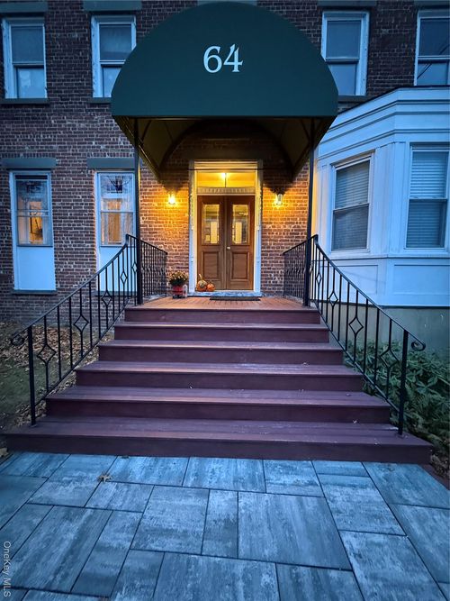 apt-3f-64 Anstice St, Oyster Bay, NY, 11771-2323 | Card Image