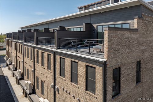 425 W 7th St, Richmond, VA, 23224-2338 | Card Image