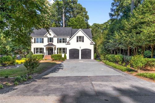 1116 Rose Ln, Virginia Beach, VA, 23451-3882 | Card Image