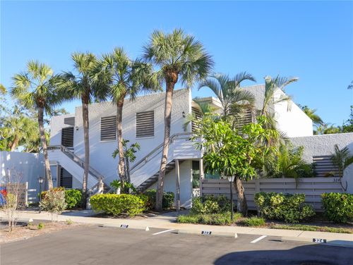 322-322 Timberlake Dr, BRADENTON, FL, 34210-4639 | Card Image