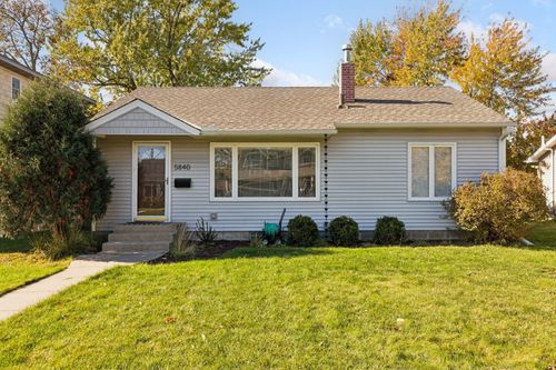 5840 Abbott Ave S, Edina, MN, 55410-2810 | Card Image