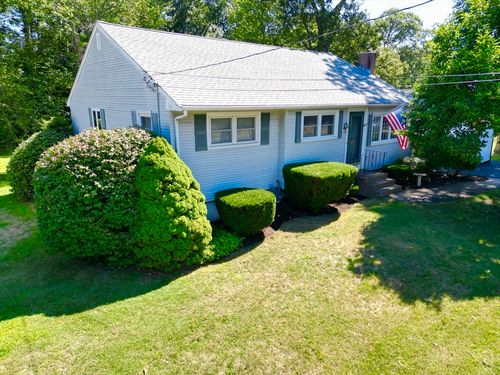 8 Oak St, Foxboro, MA, 02035-1229 | Card Image