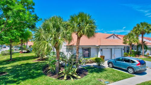 8421 Logia Cir, Boynton Beach, FL, 33472-7115 | Card Image