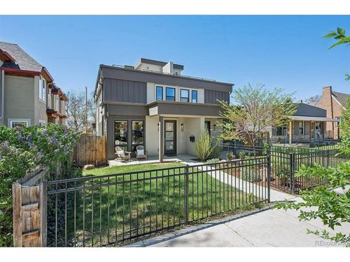1331 S Logan St, Denver, CO, 80210-2222 | Card Image