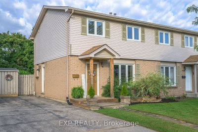 415 Edenridge Dr, Home with 3 bedrooms, 2 bathrooms and 2 parking in London ON | Image 2