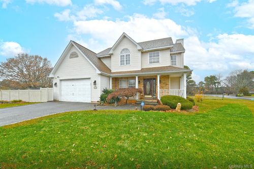 63 Corbin Ave, East Patchogue, NY, 11772-4587 | Card Image