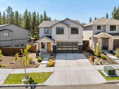 3263 Nw Jesse Pl, Bend, OR, 97703-2687 | Card Image