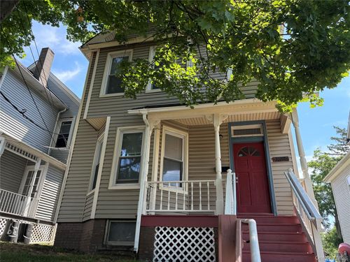 137 N Clinton Street, Poughkeepsie, NY, 12601 | Card Image