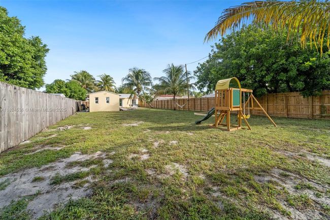 2714 Fillmore St, House other with 2 bedrooms, 1 bathrooms and null parking in Hollywood FL | Image 21