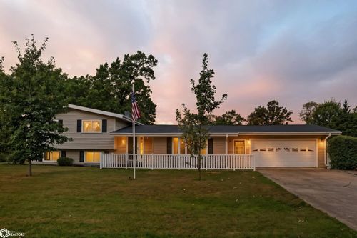 11043 146th Ave, West Burlington, IA, 52655-8505 | Card Image