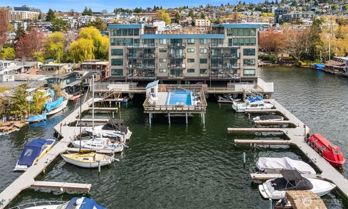 unit-301-2301 Fairview Ave E, Seattle, WA, 98102-6511 | Card Image
