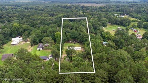 8 Barding Lane, Petal, MS, 39465 | Card Image