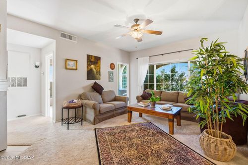6204-1500 E Pusch Wilderness Drive, Tucson, AZ, 85737 | Card Image