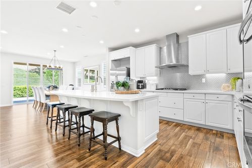 27 Cache St, Rancho Mission Viejo, CA, 92694-1386 | Card Image
