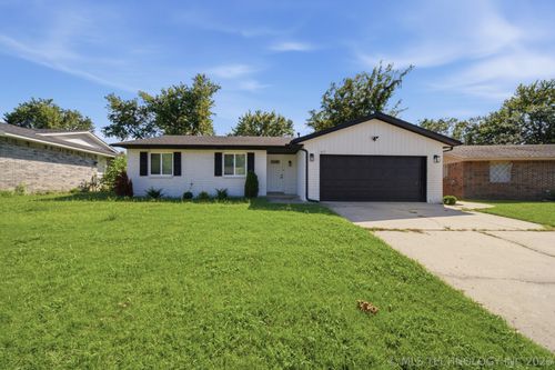 1656 Redbud Pl, Broken Arrow, OK, 74012-5108 | Card Image