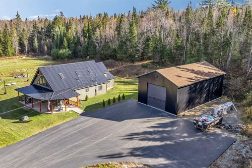 33 Comikev Lane, Winterport, ME, 04496 | Card Image