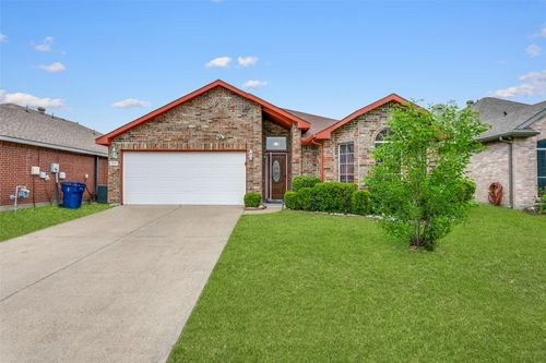 1321 Mill Wood Ln, Garland, TX, 75040-7581 | Card Image