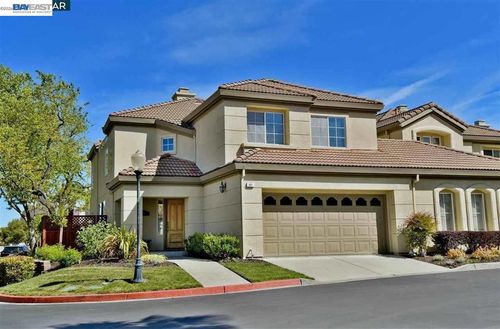 331 Jade Ct, San Ramon, CA, 94582-4968 | Card Image