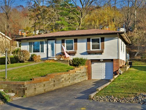 137 Matterhorn Road, Monroeville, PA, 15146 | Card Image