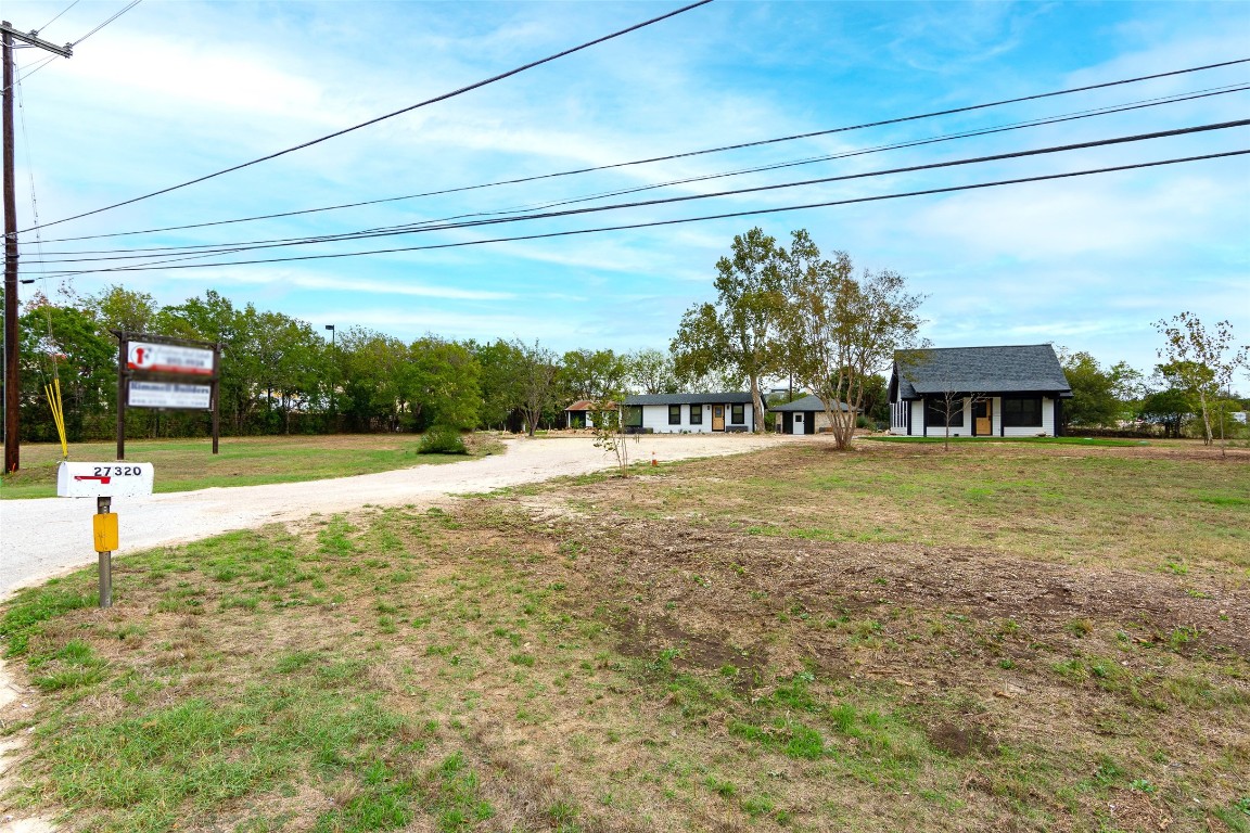 27320 Ranch Road 12, For Sale in Dripping Springs - Zoocasa