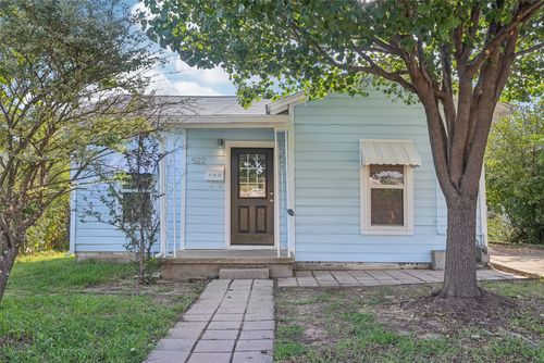 522 Denton St, Denton, TX, 76201-9019 | Card Image