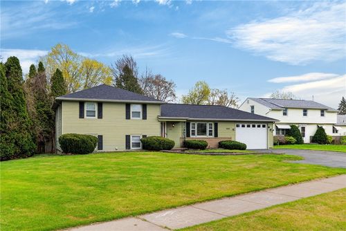 468 Kings Hwy S, Irondequoit, NY, 14617-4137 | Card Image