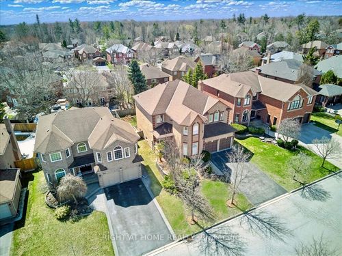 842 Primrose Crt, Pickering, ON, L1X2S7 | Card Image