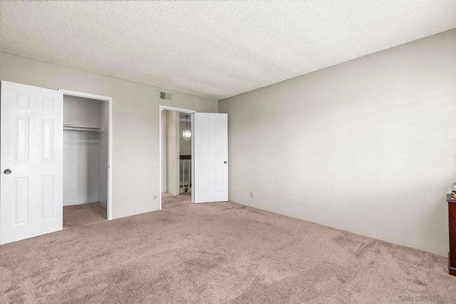 17595 Fairlie Rd, Townhouse with 3 bedrooms, 3 bathrooms and 3 parking in San Diego CA | Image 24