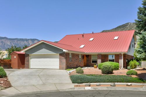 2712 Eastridge Dr Ne, Albuquerque, NM, 87112-2013 | Card Image
