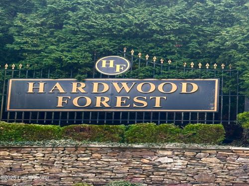 7904 Princess Wood Ct, Louisville, KY, 40214-6510 | Card Image