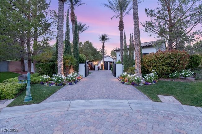 19 Quintessa Cir, House other with 4 bedrooms, 5 bathrooms and null parking in Las Vegas NV | Image 79