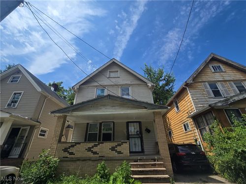 4346 E 77th St, Cleveland, OH, 44105-5802 | Card Image