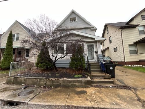 2401 Garden, Cleveland, OH, 44109 | Card Image