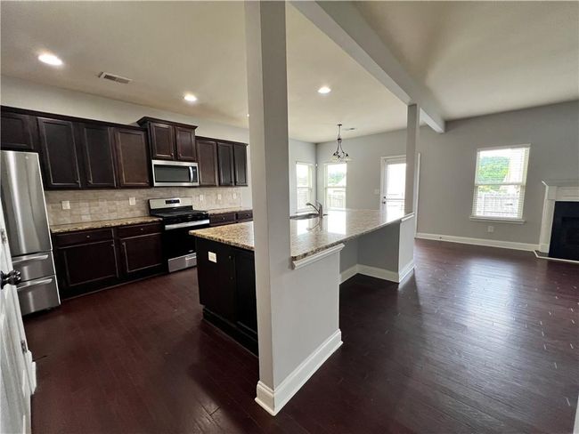 3522 Fallen Oak Dr, House other with 5 bedrooms, 3 bathrooms and null parking in Buford GA | Image 6
