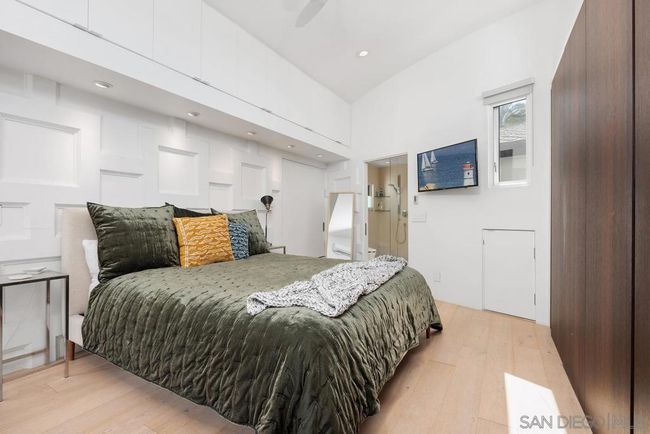 1729 Coast Blvd, Condo with 1 bedrooms, 2 bathrooms and 2 parking in Del Mar CA | Image 10