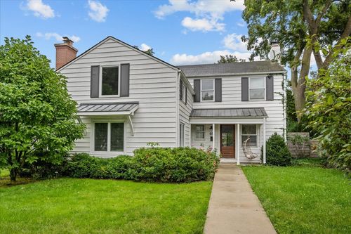 618 Melrose Ave, Kenilworth, IL, 60043-1038 | Card Image