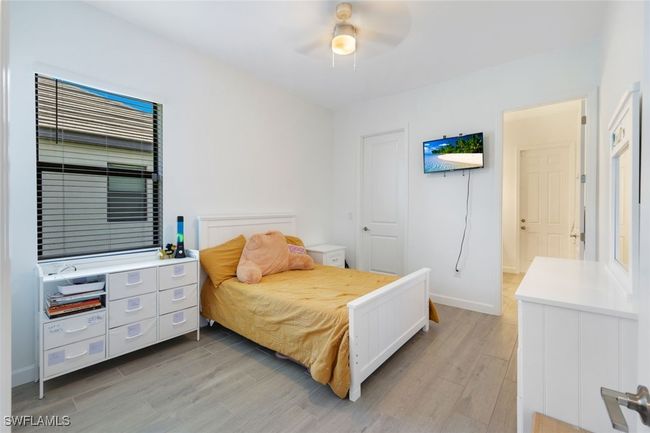 11030 Pebble Springs Run, House other with 3 bedrooms, 3 bathrooms and null parking in Fort Myers FL | Image 27