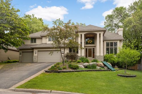 14905 White Oak Dr, Burnsville, MN, 55337-4158 | Card Image