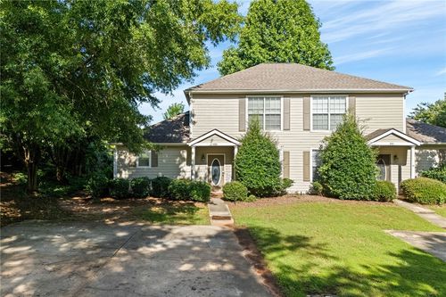 889 Harvard Dr, Auburn, AL, 36830-3386 | Card Image