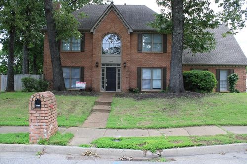 8810 Raspberry Ln, Cordova, TN, 38016-4049 | Card Image