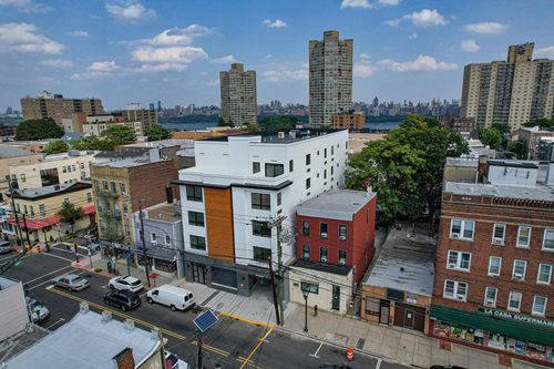 apt-401-6710 Park Ave, Guttenberg, NJ, 07093-7604 | Card Image