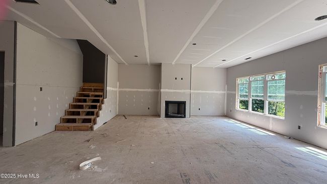 302 E Ivybridge Dr, House other with 4 bedrooms, 4 bathrooms and 2 parking in Hubert NC | Image 6