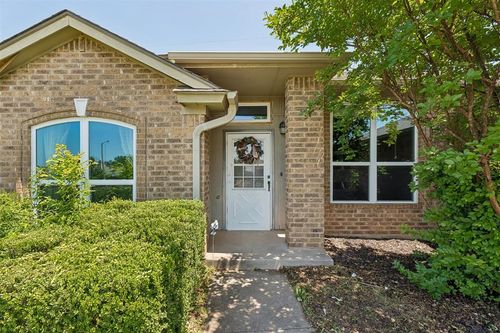 117 Sandstone Dr, Norman, OK, 73071-2148 | Card Image