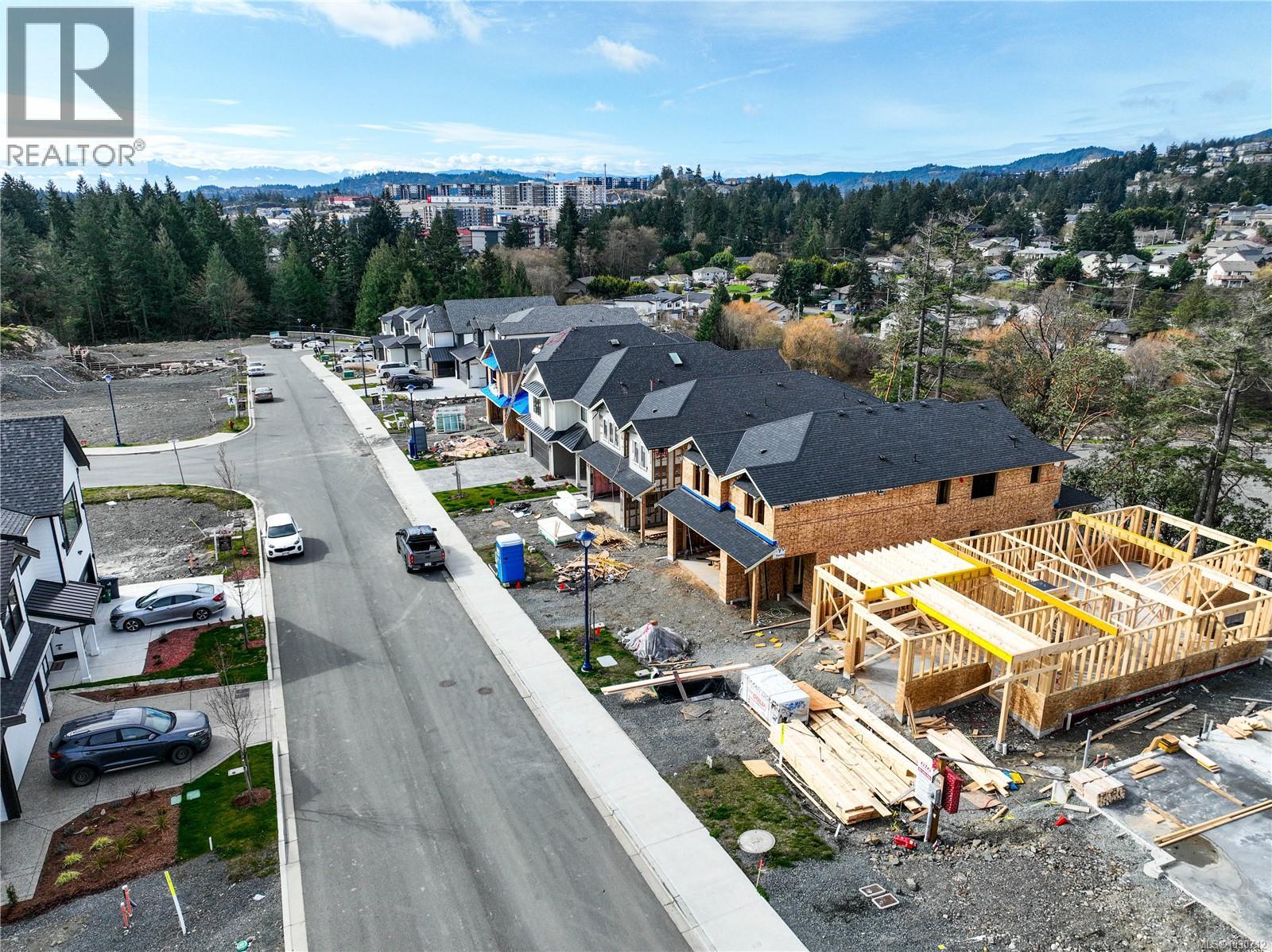 Land in Langford 2