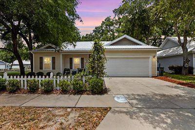 9249 Greenways Ln, House other with 3 bedrooms, 2 bathrooms and null parking in Fanning Springs FL | Image 1