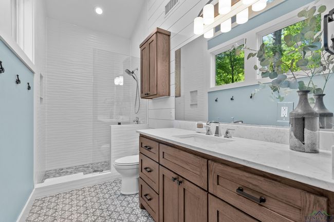 688 Eagle Point Dr E, House other with 6 bedrooms, 6 bathrooms and null parking in Mt Vernon TX | Image 15