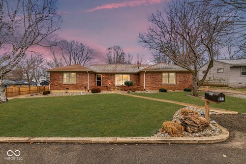 621 S Silver Street, Pendleton, IN, 46064 | Card Image