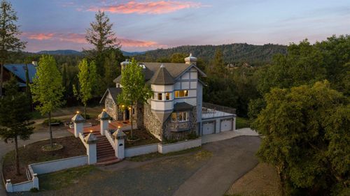 22160 Winchester Way, Colfax, CA, 95713 | Card Image