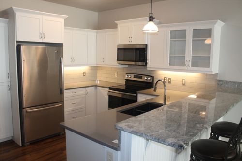 unit-s410-100 Woodlands Way, KALISPELL, MT, 59901-1352 | Card Image