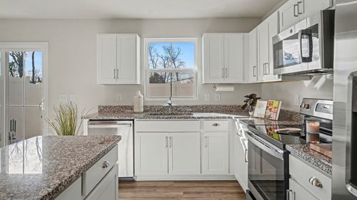 19-2935 Winterberry Dr, Nashville, TN, 37207-2235 | Card Image